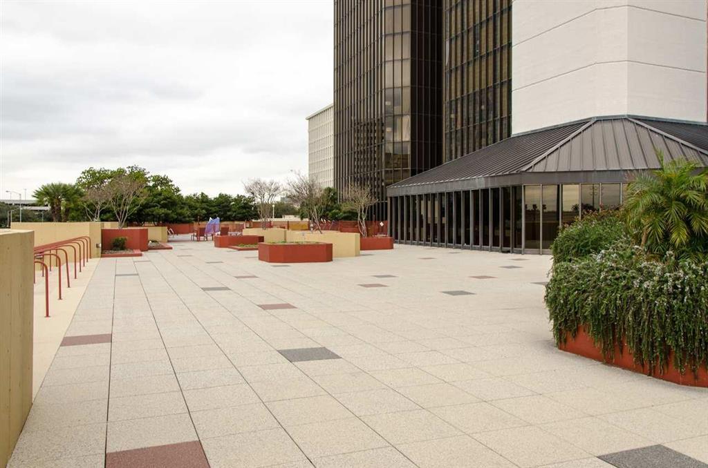 Doubletree By Hilton Hotel Houston Greenway Plaza Exteriör bild