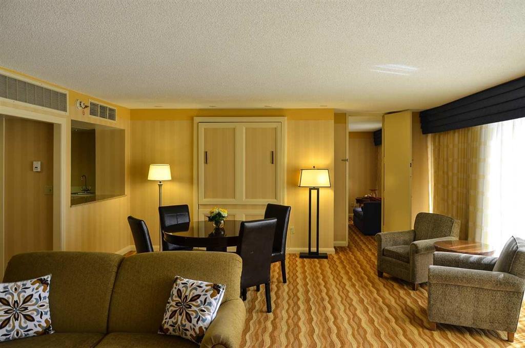 Doubletree By Hilton Hotel Houston Greenway Plaza Exteriör bild