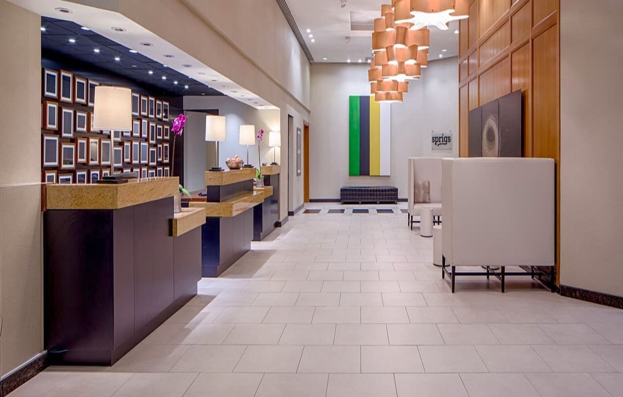 Doubletree By Hilton Hotel Houston Greenway Plaza Exteriör bild